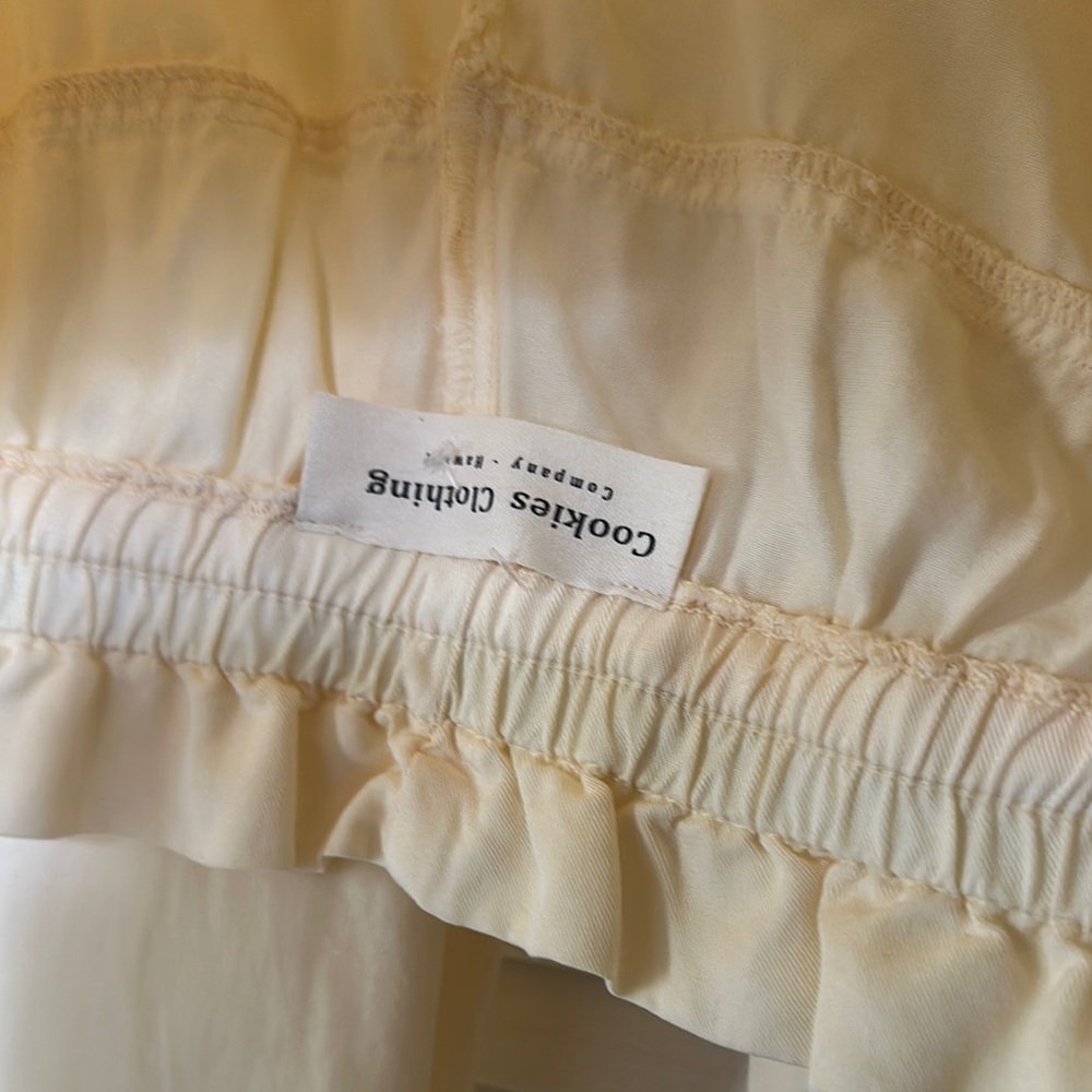 Cream Ruffled Wide-Leg Pants - Picture 3 of 7